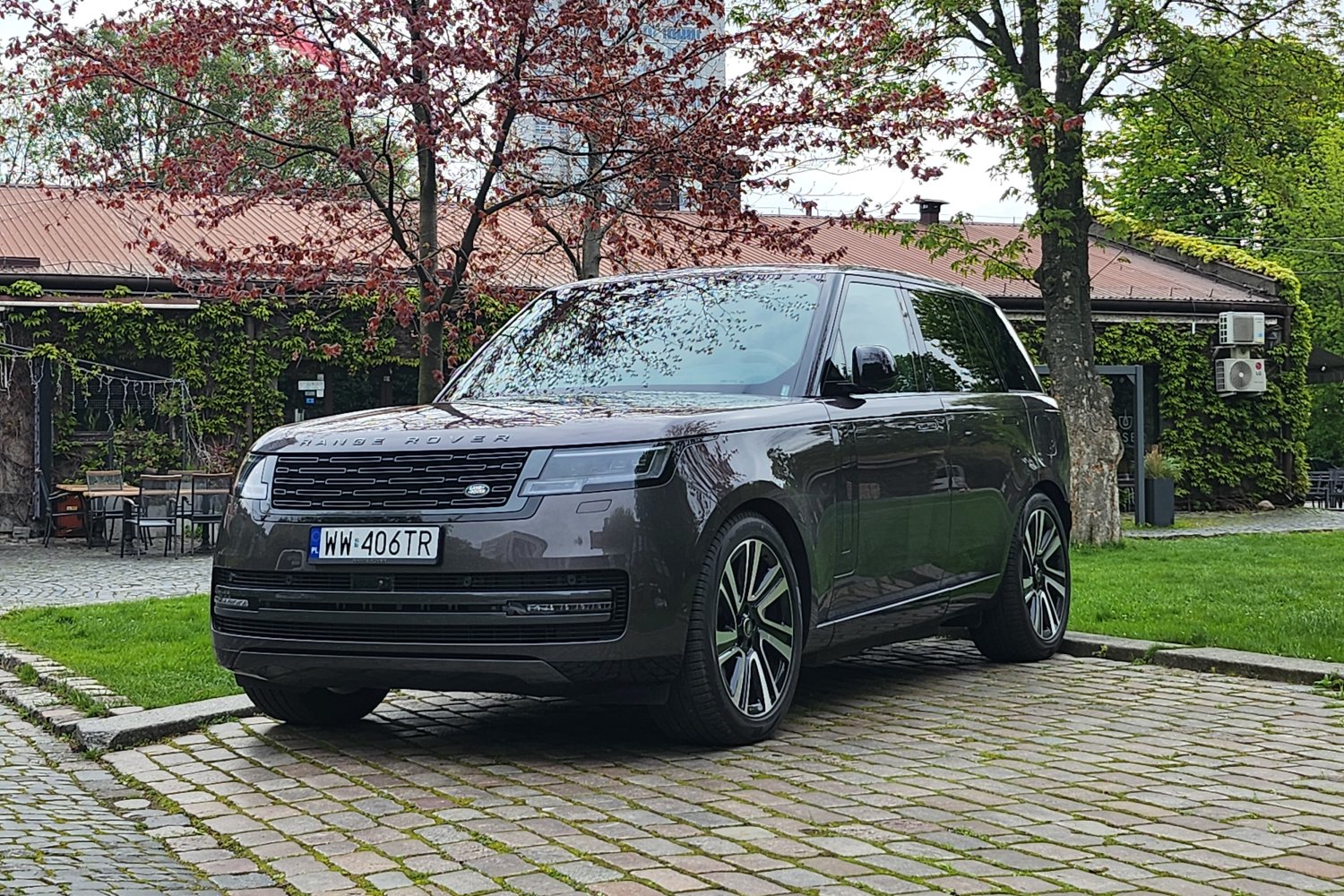 Nowy Range Rover naprawdę imponuje!