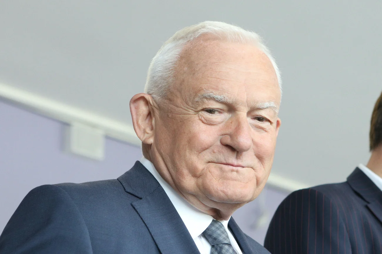 Leszek Miller skomentował sprawę Novaka Djokovicia.