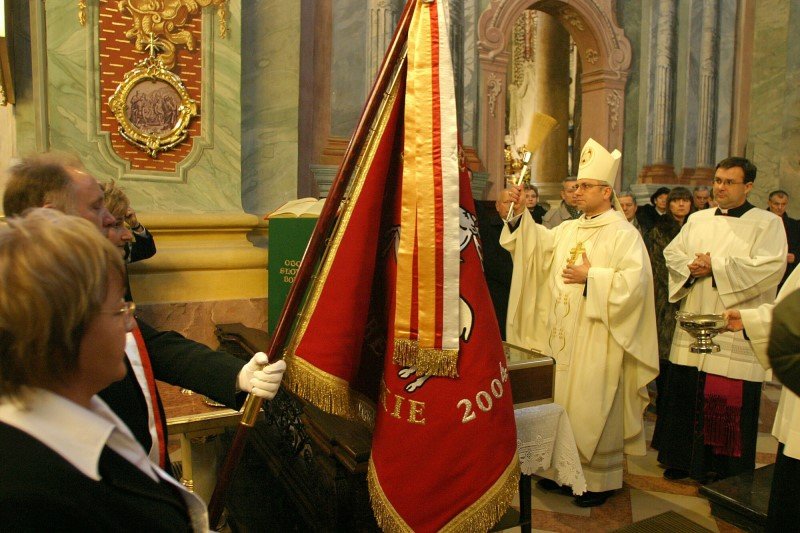 Uroczyste obchody Narodowego Święta Niepodległości w kościele w Lublinie