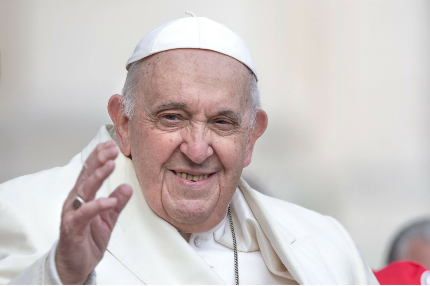 Papież Franciszek trafił do szpitala, będzie operowany