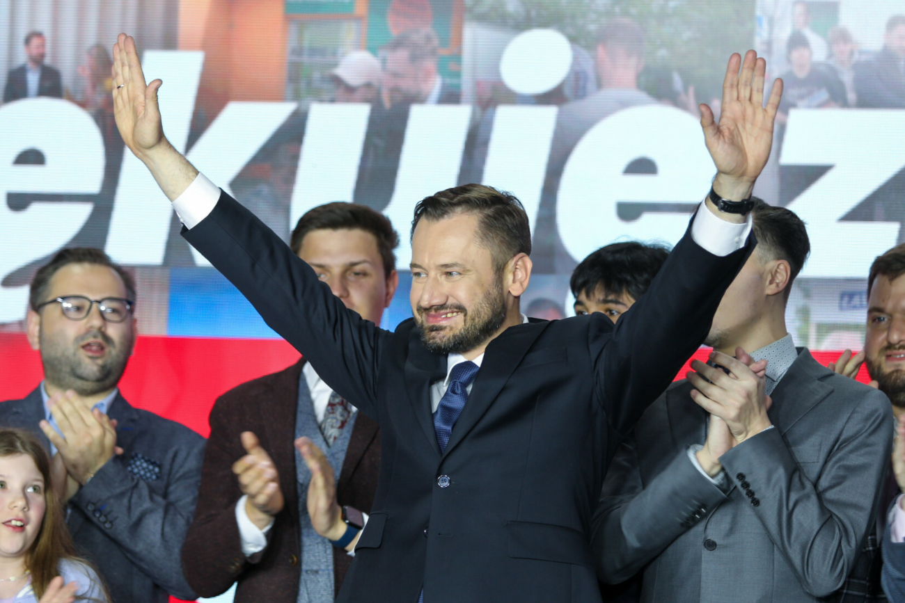 Są oficjalne wyniki z Krakowa. Walka "łeb w łeb" to mało powiedziane...