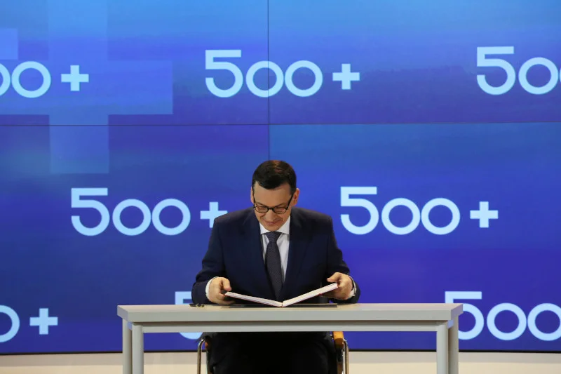 500+ na pierwsze dziecko może być bombą PiS przed jesiennymi wyborami.