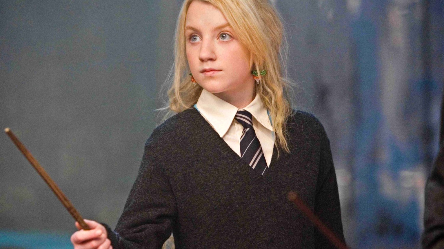 Evanna Lynch stanęła w obronie J.K. Rowling. Autorka wiele dla niej zrobiła. Evanna Lynch stanęła w obronie J.K. Rowling. Autorka wiele dla niej zrobiła.