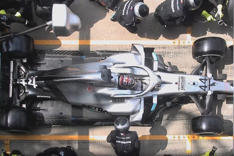 Trzech członków ekip F1 z podejrzeniem koronawirusa.