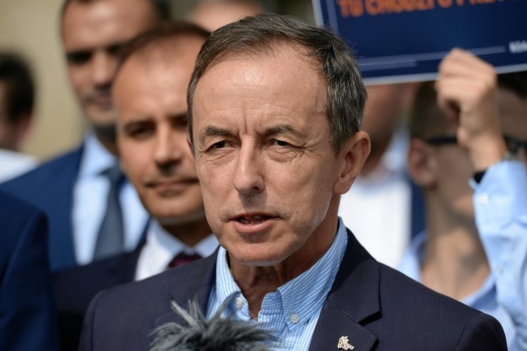 Grodzki nie chce na razie mówić, kto chciał go przekupić.