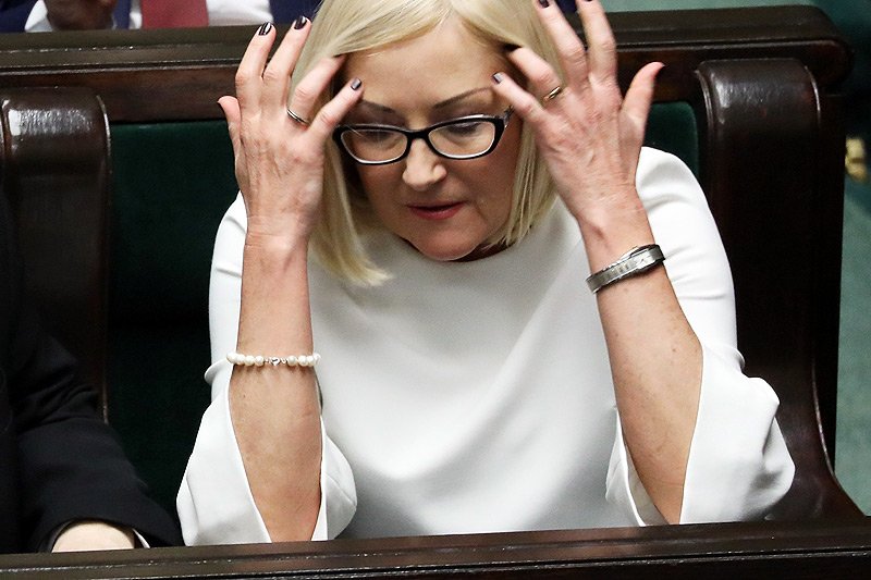 Rzeczniczka rządu Joanna Kopcińska nie przekonała protestujących w Sejmie przedstawicieli rodziców osób niepełnosprawnych do zawarcia porozumienia.