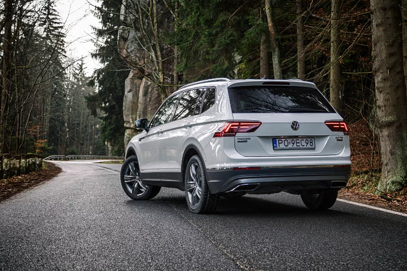 Tiguan Allspace jest większy od zwykłego Tiguana, ale na pierwszy rzut oka tego nie widać.