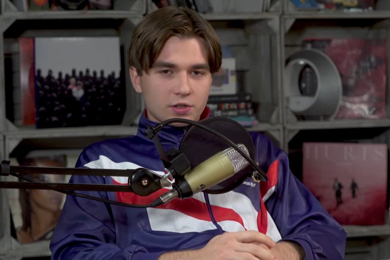 Raper "Mata" to syn profesora Marcina Matczaka. O relacjach z ojcem opowiedział w internetowym programie Cmg.pl.