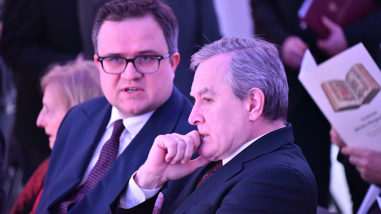 Po lewej przyszły prezes Pekao Michał Krupiński. Stojąc na czele tego banku zarobi średnią roczną pensję w jeden dzień.