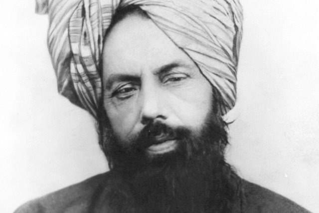 Zdjęcie proroka ahmadiji Mirzy Gulama Ahmada, który rozpowszechnił teorię o podróży Jezusa do Indii