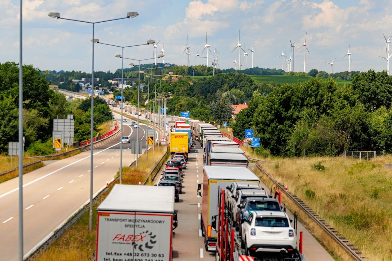 Niemiecki polityk domaga się zakończenia kontroli na granicy. "Trudne do zniesienia"