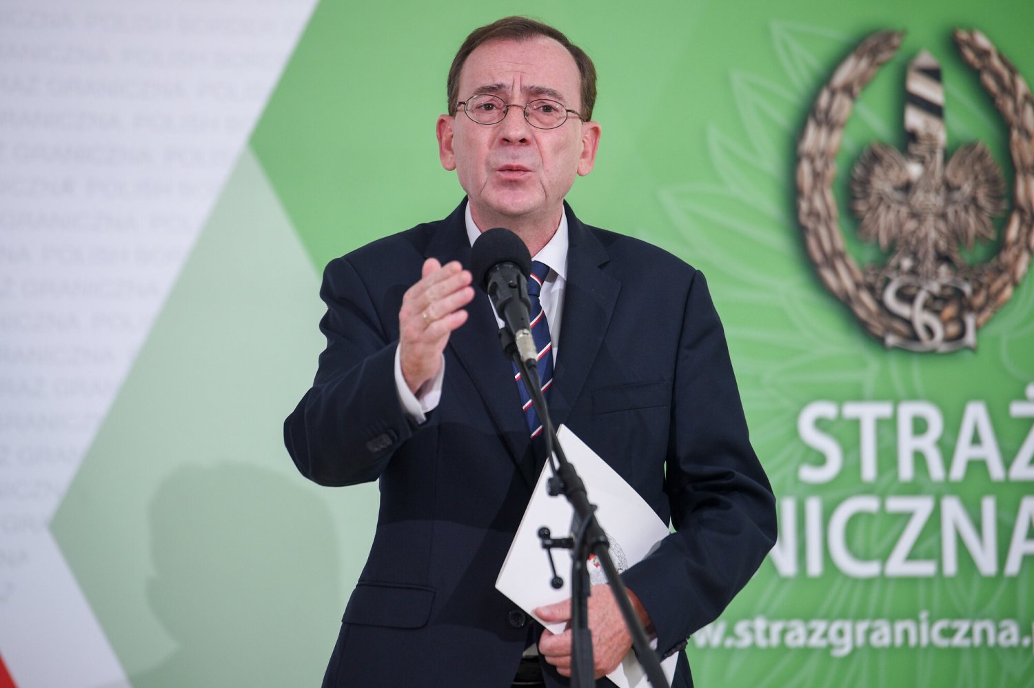 Mariusz Kamiński zapowiedział budowę zapory na granicy z Białorusią.