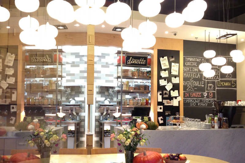 Wnętrze Dinette bistro