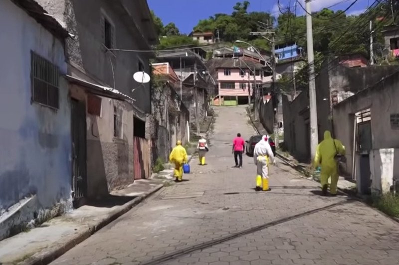 W Brazylii prezydent ignoruje epidemię, w Ekwadorze nie radzą sobie z pochówkami. Tak wygląda sytuacja z koronawirusem w Ameryce Południowej
