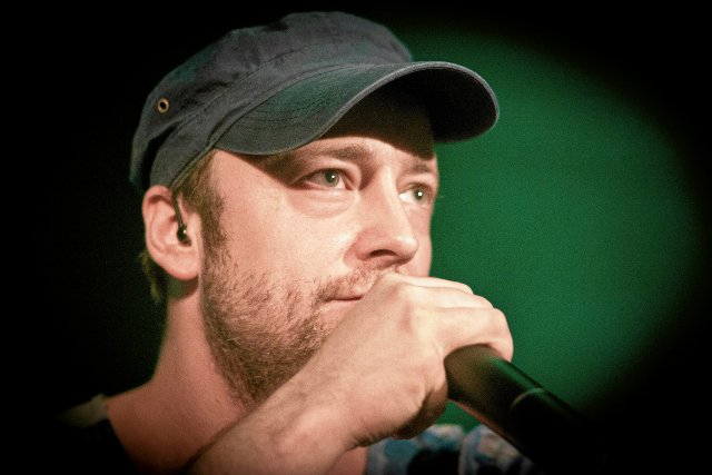 "Wypier… na spedalony Zachod". Hejterzy atakują Czesława Mozila