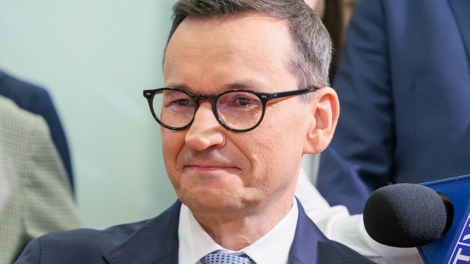 To wtedy mają przesłuchać Morawieckiego. Jest oficjalny termin. Przesłuchanie Morawieckiego ws. wyborów kopertowych. Jest konkretny termin.