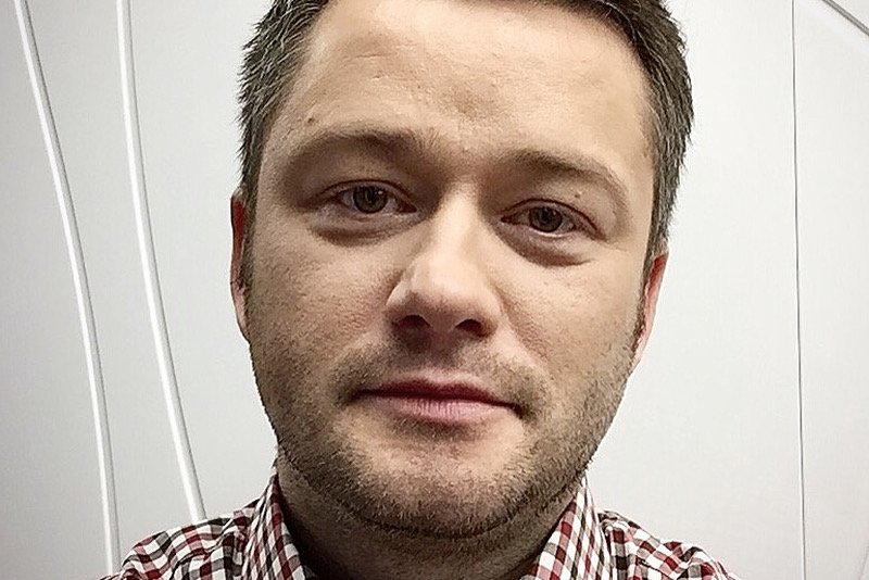 Jarosław Kuźniar bierze się za biznes i otwiera własny portal: "Skróciłem noc z czterech do trzech godzin"