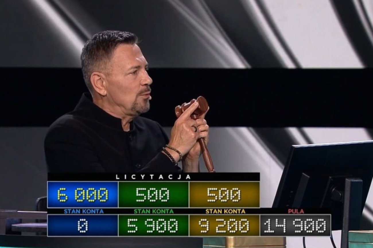 Krzysztof Ibisz prowadzącym "Awanturę o kasę". Do jakich wpadek doszło w teleturnieju?
