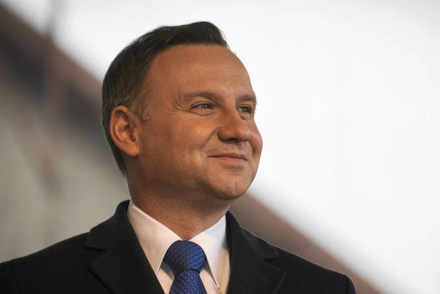 Prezydent zapowiada: nie będzie zmniejszenia alimentów z powodu otrzymywania rządowych świadczeń.