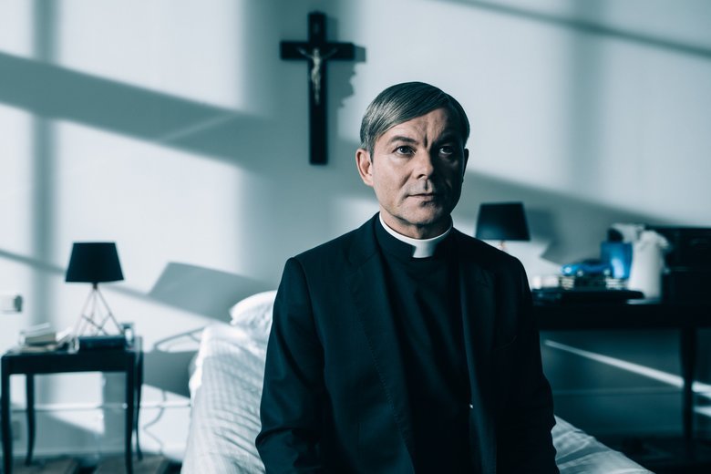 "Kler" został dostrzeżony za granicą. Nie tylko ze względu na sukces finansowy, ale i szereg kontrowersji.