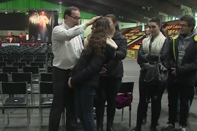 Księża poddali uczniów działaniu Ducha Świętego