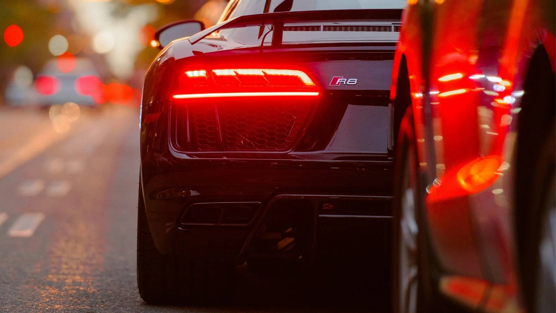 Sabotaż przed wyborami w Niemczech. 276 samochodów zniszczonych pianką. Sabotaż przed wyborami w Niemczech. 276 samochodów zniszczonych pianką.