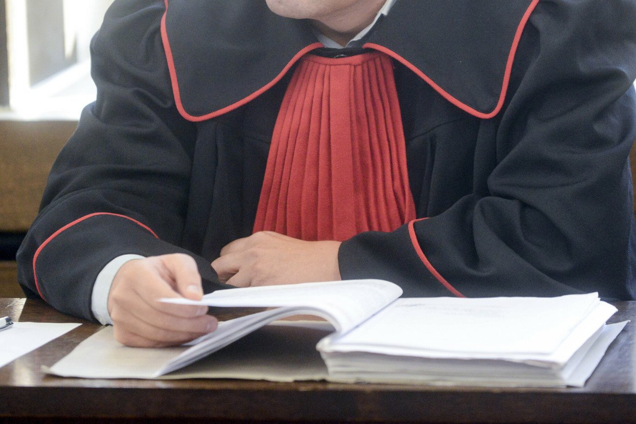 Maciej W. nie odpowie za nagi spacer po Świdnicy. Prokurator od Ziobry ma nowe problemy Maciej W. nie odpowie za nagi spacer po Świdnicy. Prokurator od Ziobry ma nowe problemy