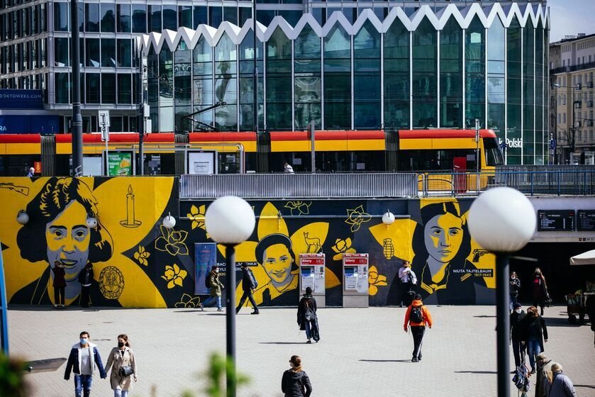 W 2021 roku przypada 78. rocznica powstania w getcie warszawskim. Z tej okazji w stolicy w samo południe zawyją syreny alarmowe. Dlaczego wyją syreny? Akcja żonkile uczci 78. rocznicę powstania w getcie