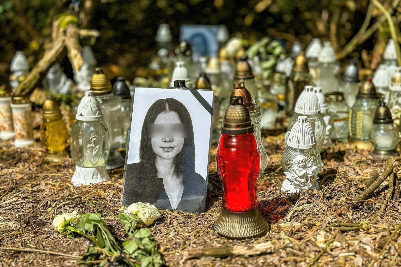Grecki sąd zdecydował o wydaniu Polsce Bartosza G. podejrzanego o brutalne zabójstwo 16-letniej Mai z Mławy Grecki sąd zdecydował o wydaniu Polsce Bartosza G. podejrzanego o brutalne zabójstwo 16-letniej Mai z Mławy