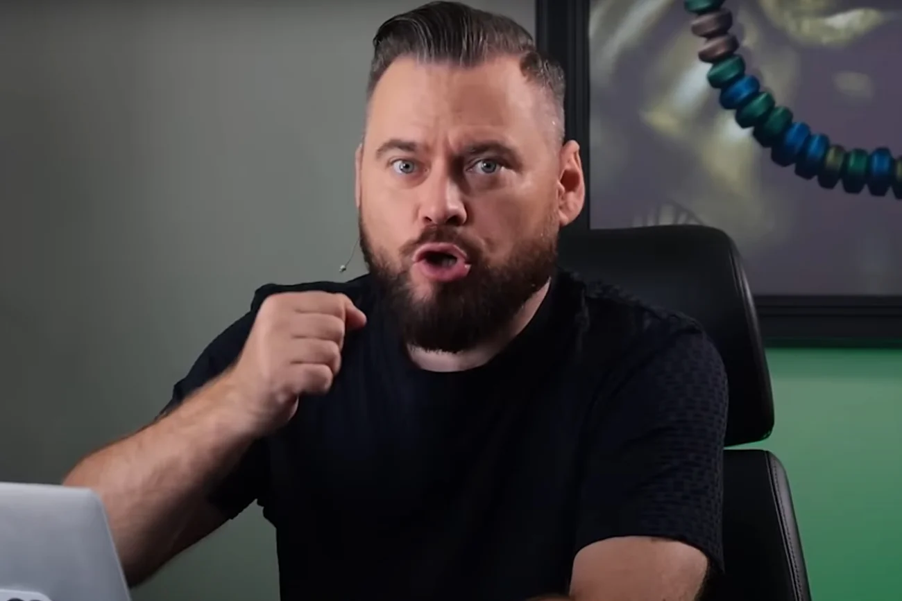 Krzysztof Stanowski skomentował kontrowersje wokół pracy "Zdejmij mundur, przeproś matkę" [WIDEO]