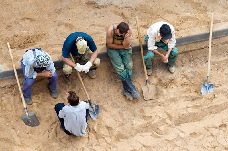 Powiedzenie "ciężka praca, kiepska płaca" usprawiedliwia niesumiennego pracownika?