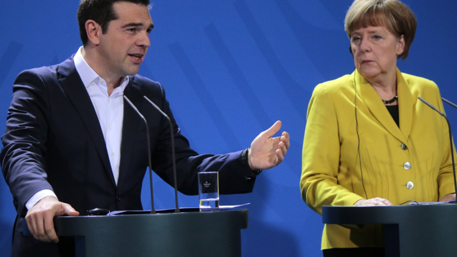 Angela Merkel dyktuje warunki Grecji. Czy zgodzą się je przyjąć, w zamian za pomoc?