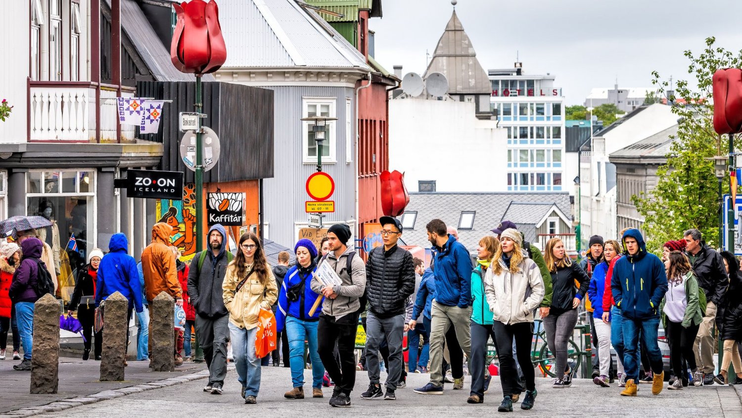 Nowa linia lotnicza wchodzi do Polski. Zabierze na wyspę uwielbianą przez Polaków