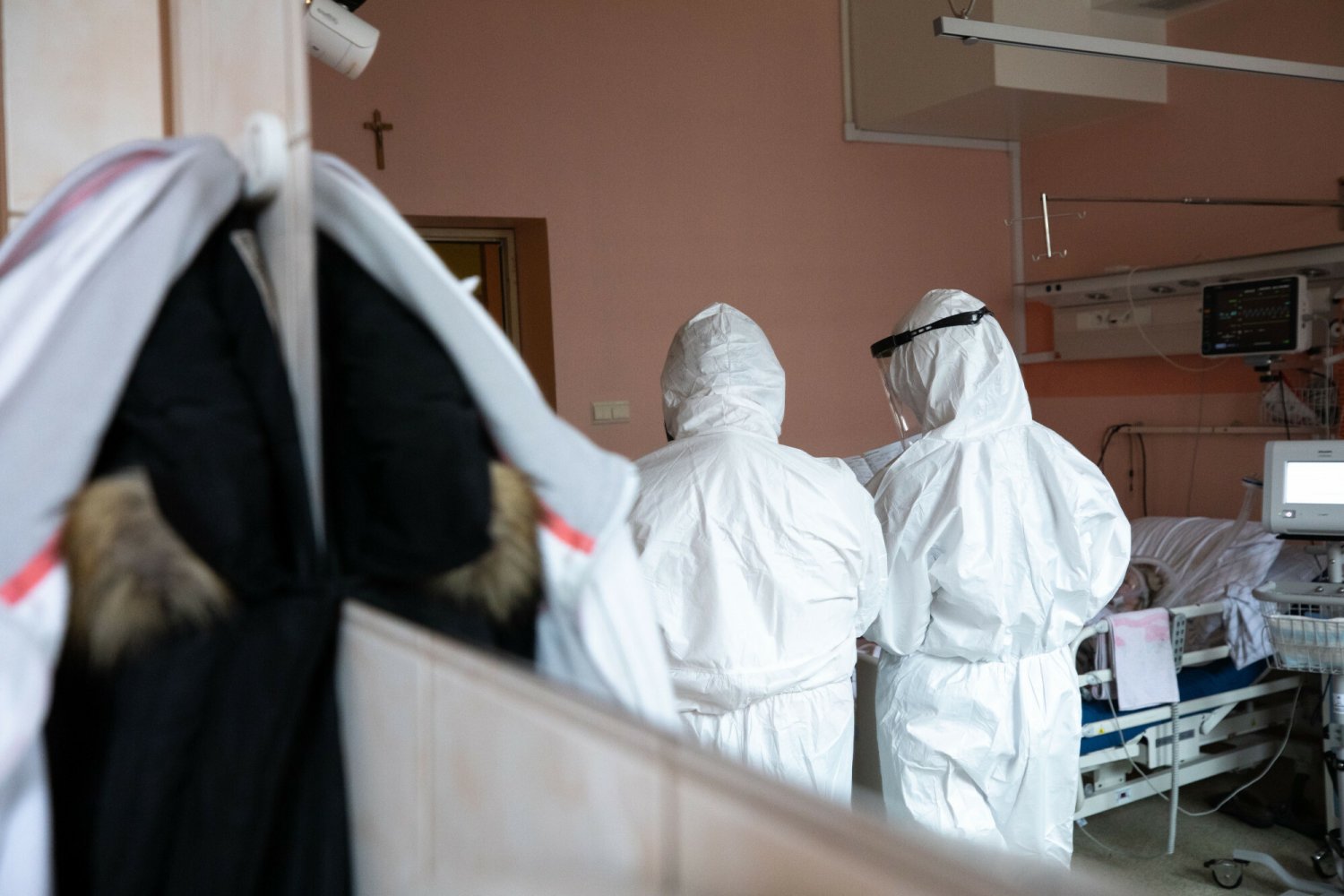 13 października poinformowano o ponad 2600 potwierdzonych zakażeniach koronawirusem.