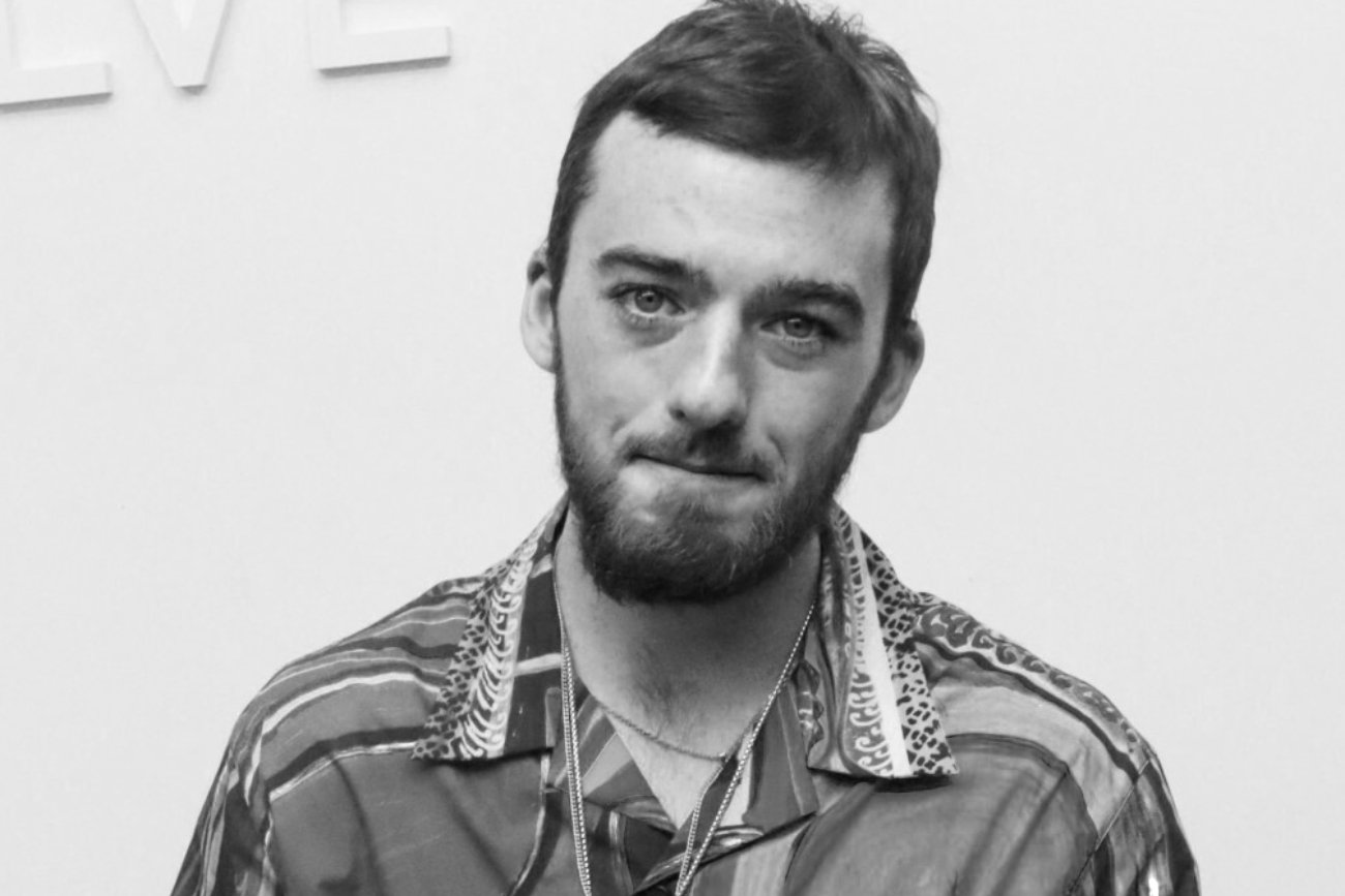 Matka Angusa Clouda o jego odejściu. "Położył głowę na biurku i zasnął"