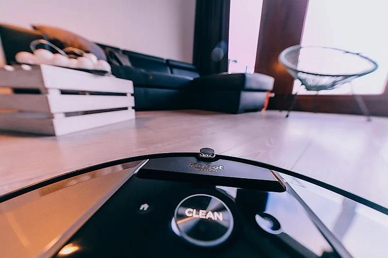 Do wizualizacji przestrzeni Roomba i7 wykorzystuje opatentowaną nawigację iAdapt 3.0