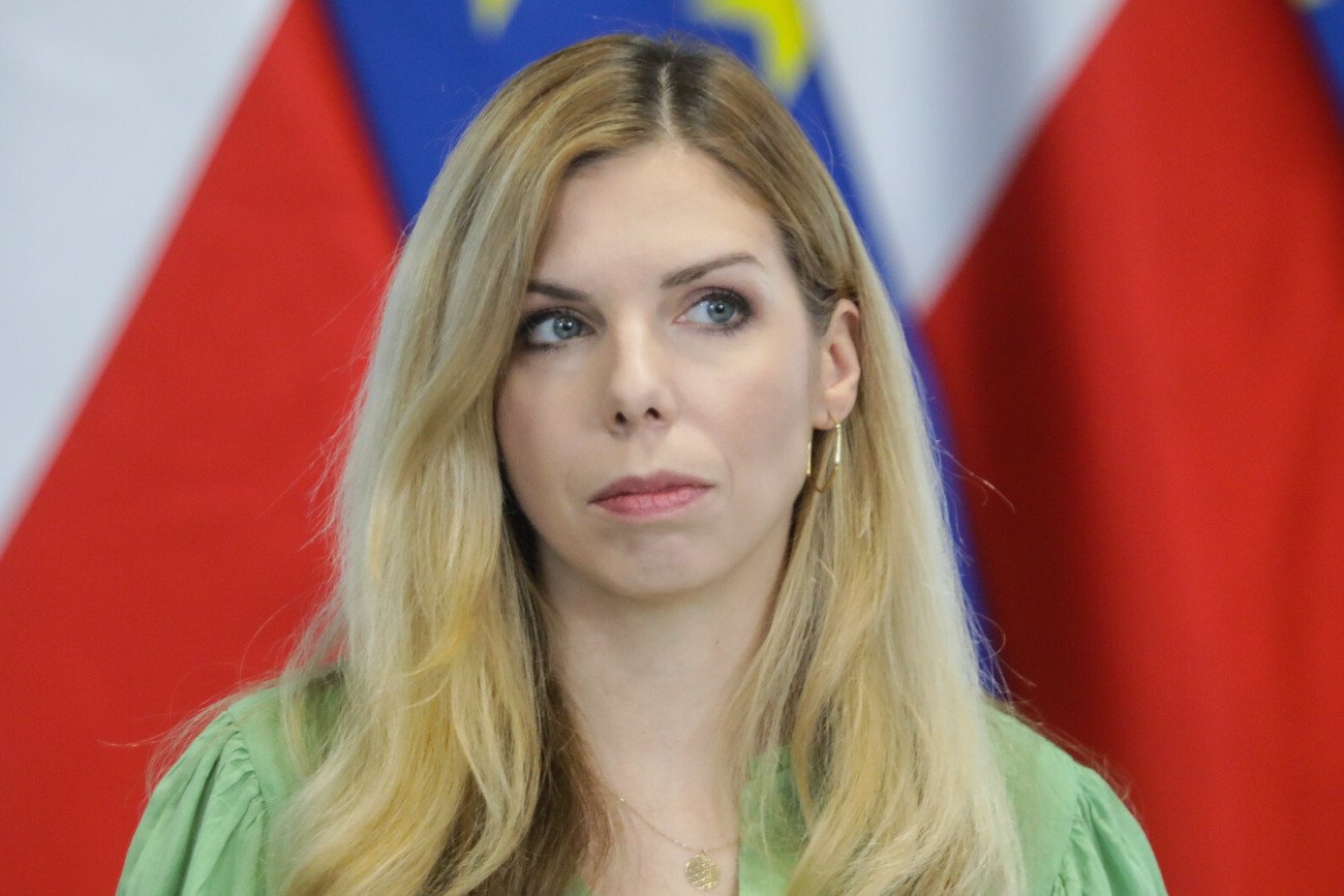 Anna Kornecka skomentowała w rozmowie z naTemat ostatnie wyniki Porozumienia w sondażach politycznych.