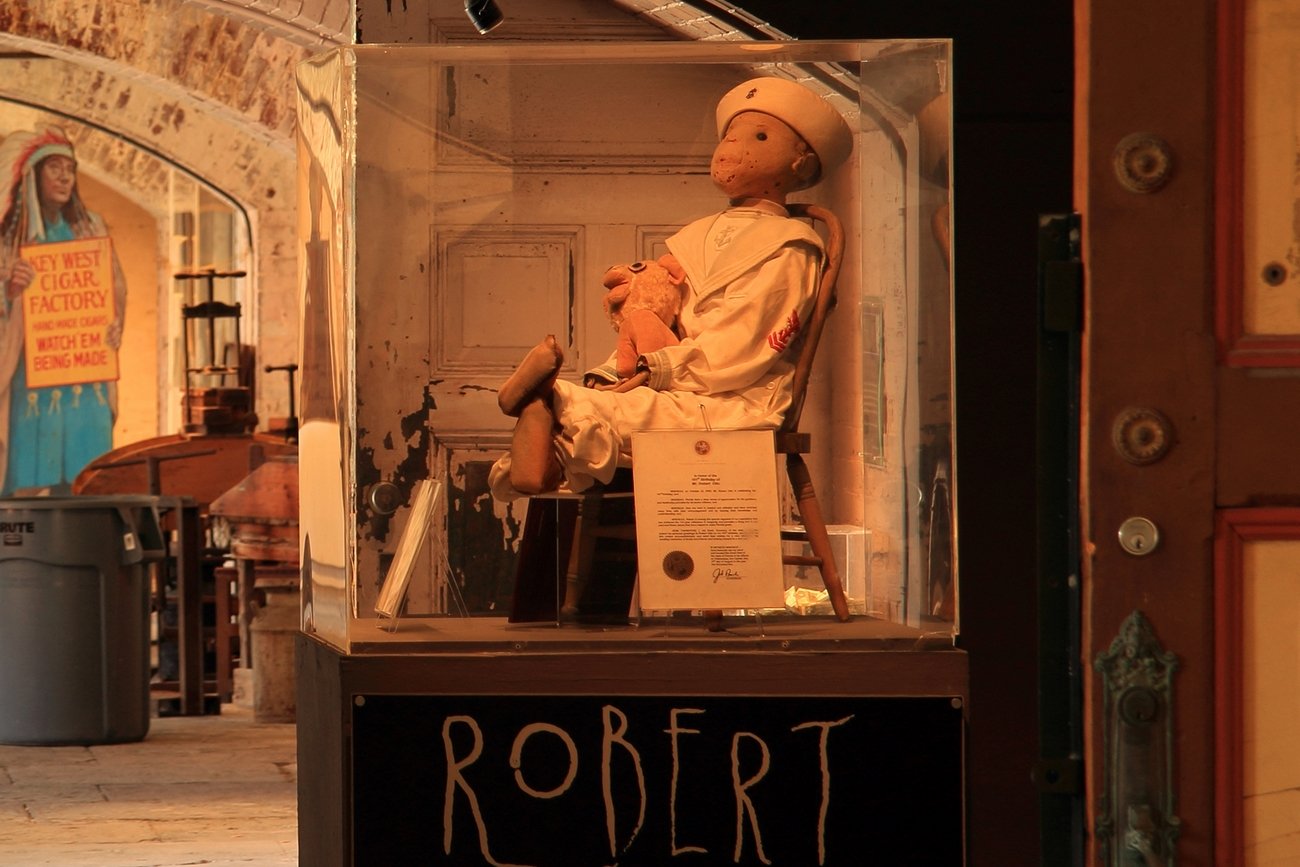 Lalka Robert uchodzi za najbardziej przeklętą zabawkę na świecie.