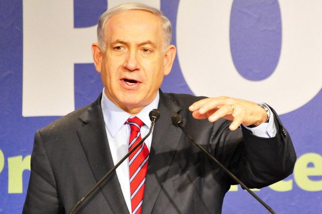 Benjamin Netanjahu uważa, że Adolf Hitler początkowo chciał tylko wydalić Żydów z Europy. Do eksterminacji miał go przekonać wielki mufti Jerozolimy Muhammad Amin al-Husajni