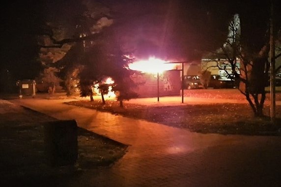 Wrocław: Podpalaczka na Biskupinie. Nazywają ją "Marysia z zapałkami" Wrocław: Podpalaczka na Biskupinie. Nazywają ją "Marysia z zapałkami"