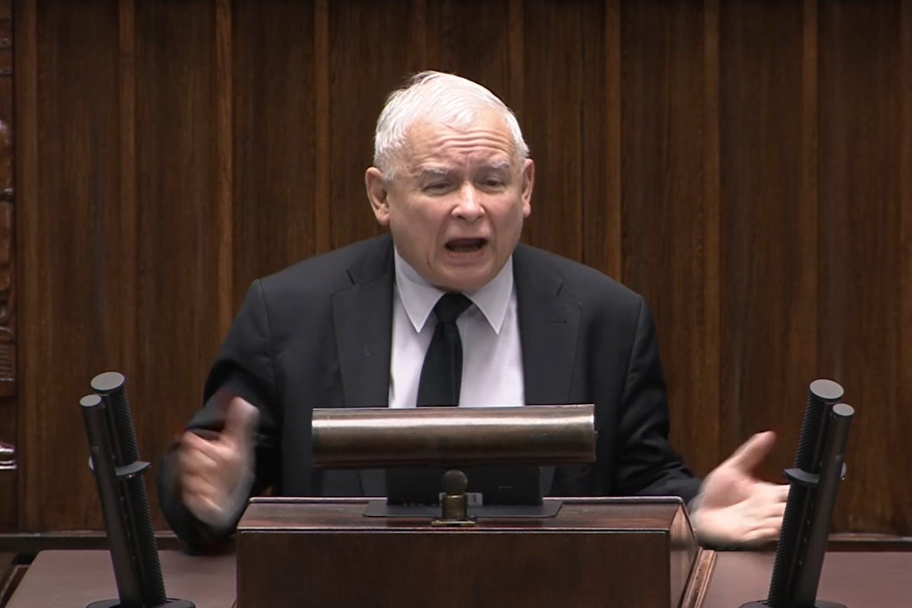 Jarosław Kaczyński do posłów opozycji: "Agentura Putina".