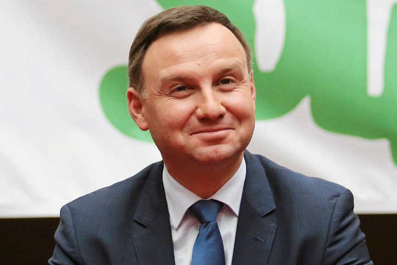 Niemiecki dziennik "FAZ" ocenił ostatnią aktywność prezydenta Dudy