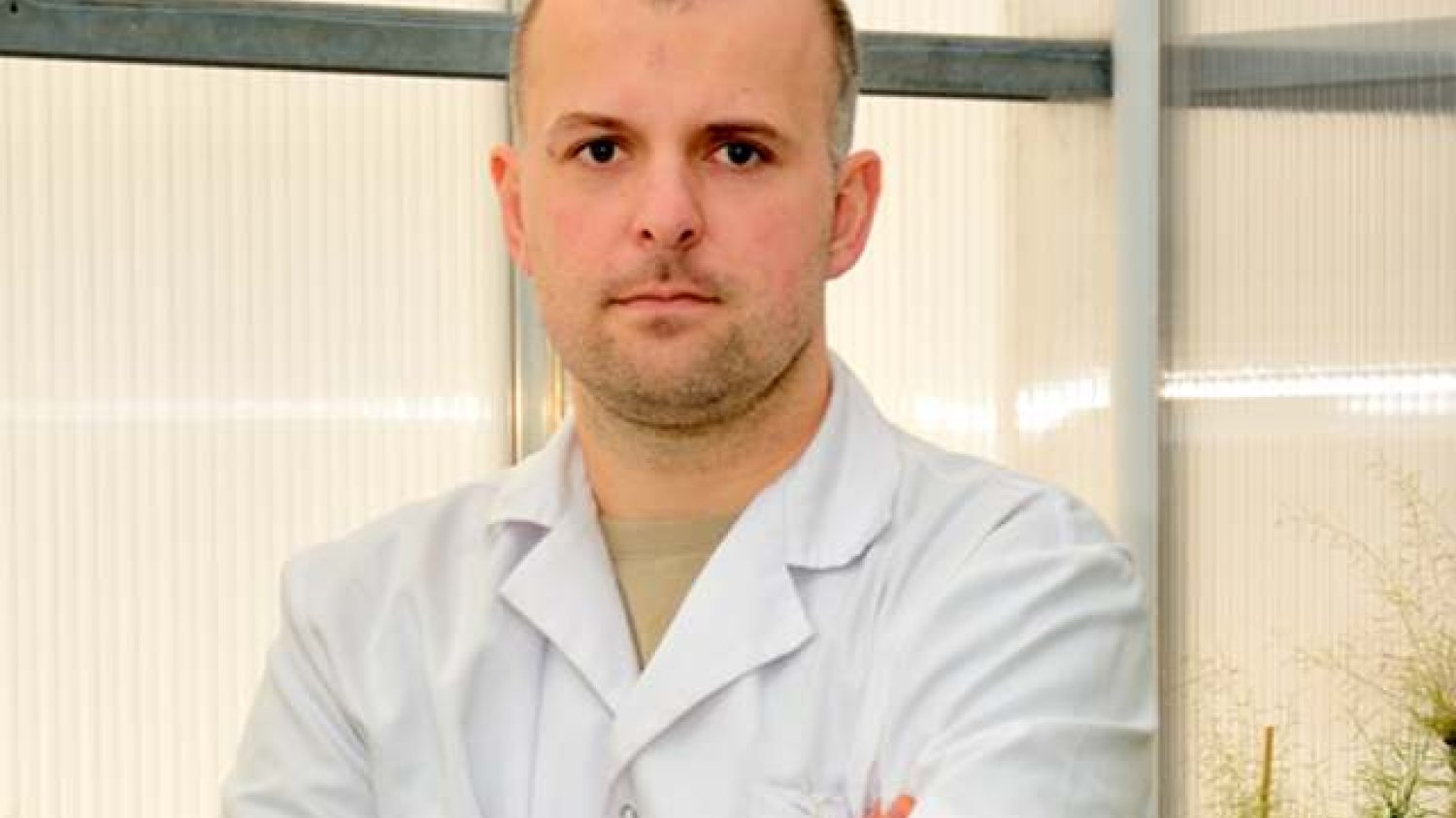 Dr Szymon Świeżewski