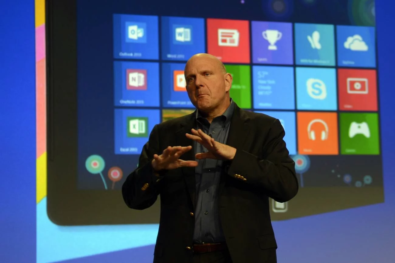 Były prezes Microsoftu Steve Ballmer dołączył do klubu centimiliarderów. Były prezes Microsoftu Steve Ballmer.