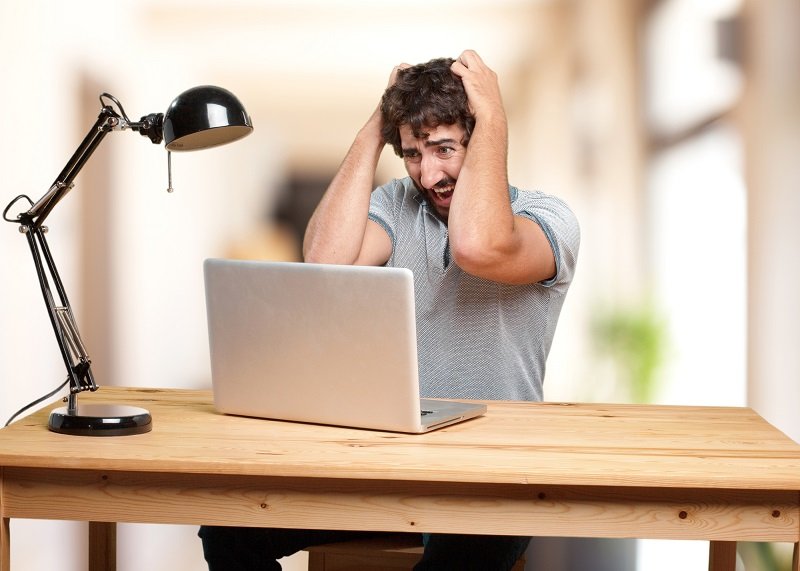 Blisko połowa studentów Polsce negatywnie ocenia działanie elektronicznych systemów obsługi studiów.