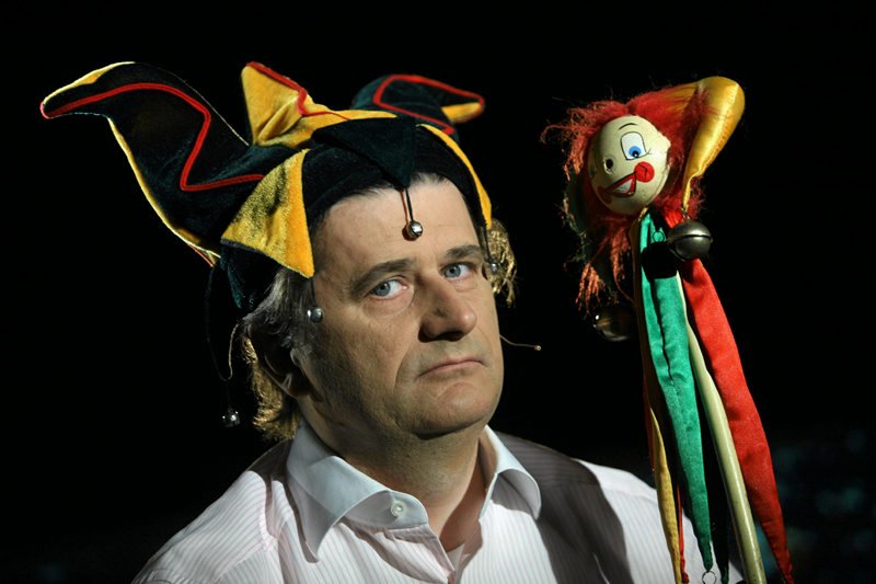 Najnowszy sondaż nie oszczędza partii Janusza Palikota. Ruch Palikota spadł poniżej progu wyborczego.