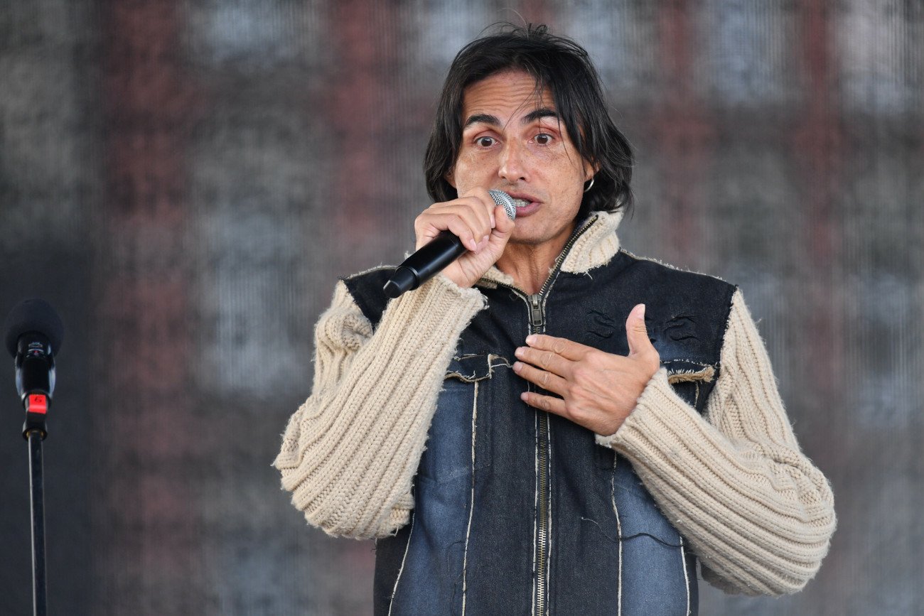 Na marszu antyszczepionkowców w Gdańsku przemówił Ivan Komarenko