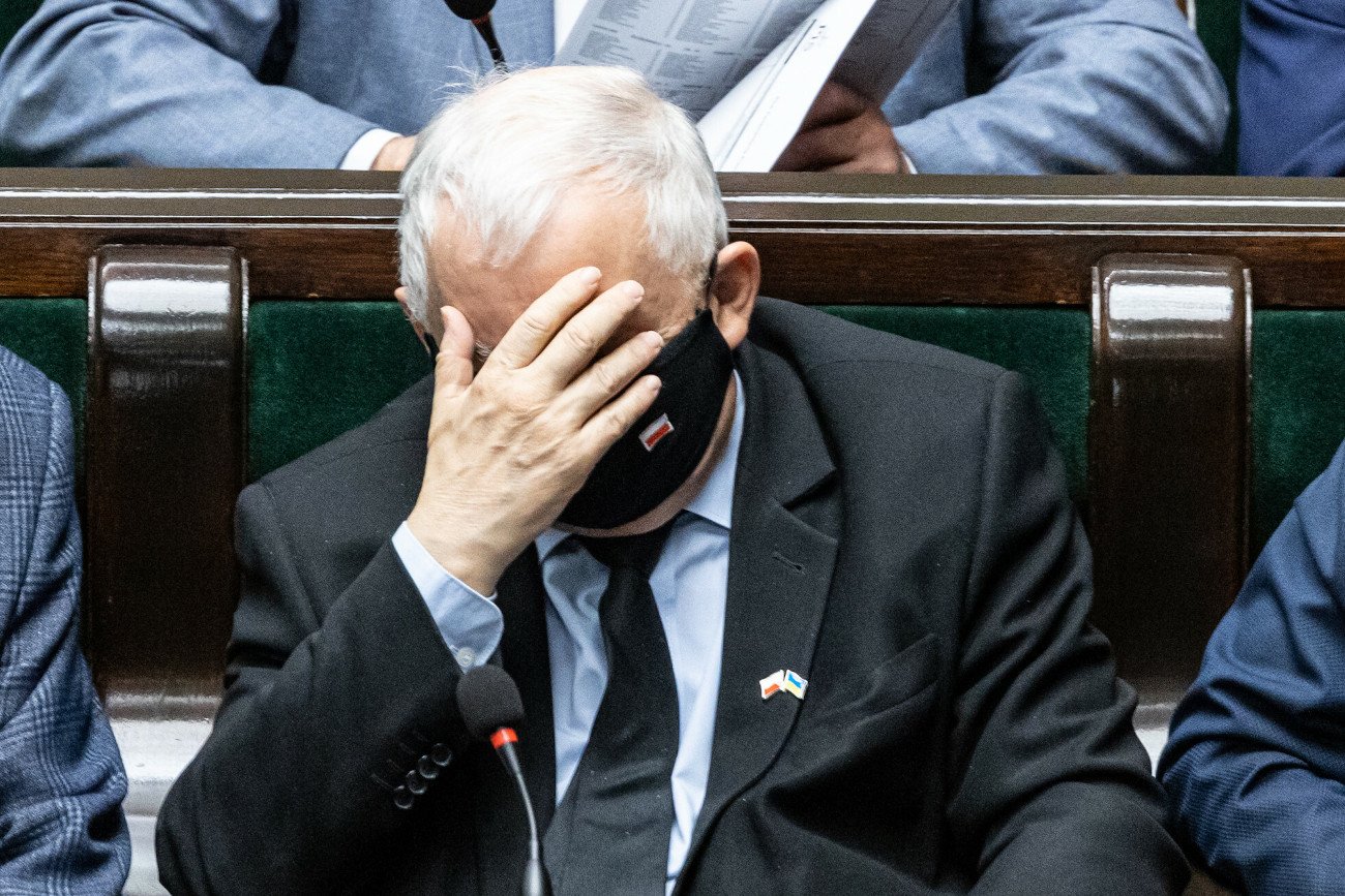 Aż 19 proc. respondentów stwierdziło w sondażu Kantar, że nie wie, jak zagłosowałoby w wyborach.