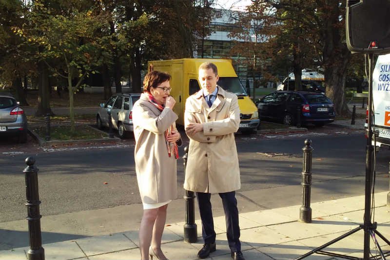 Ewa Kopacz sceptycznie podchodzi do akcji Świecka Szkoła.