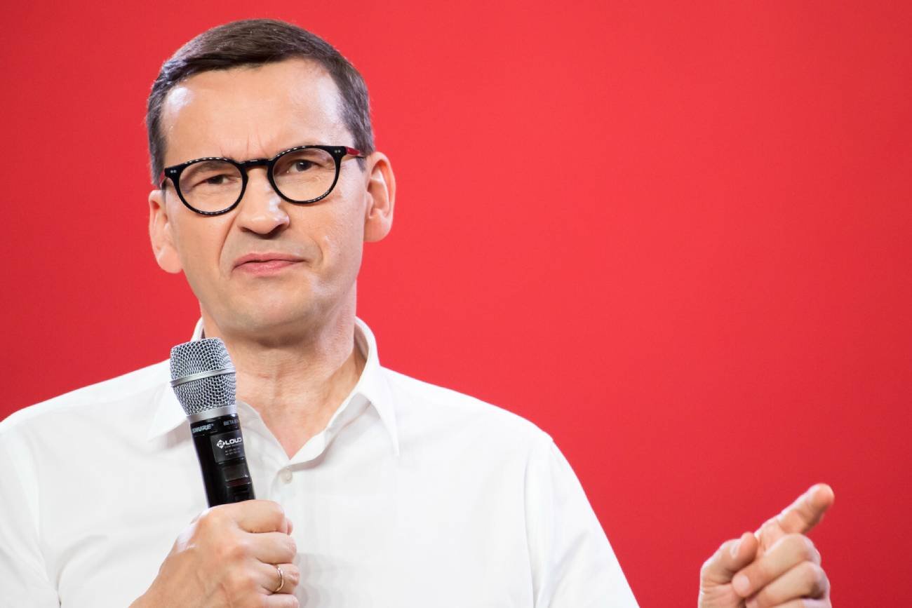Mateusz Morawiecki atakuje PO, mówiąc o obronności. "Zgliszcza w armii"